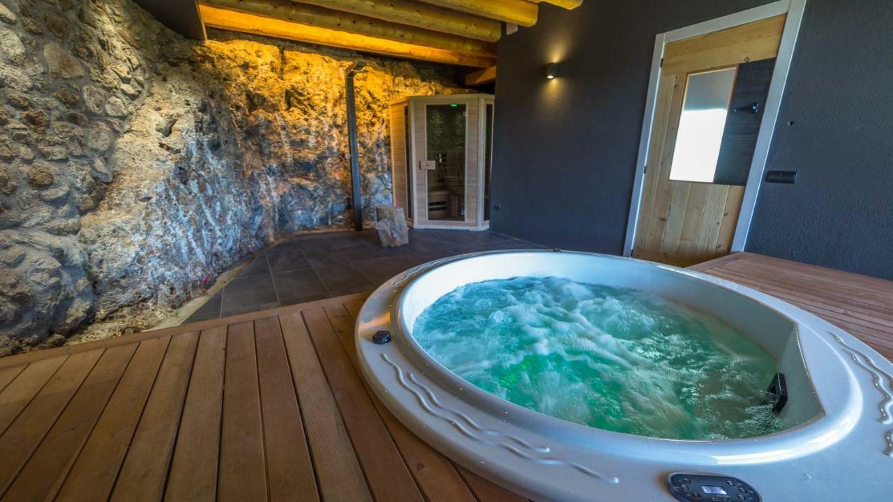 Casa Rural Cal Rossa De Taus Spa Екстериор снимка